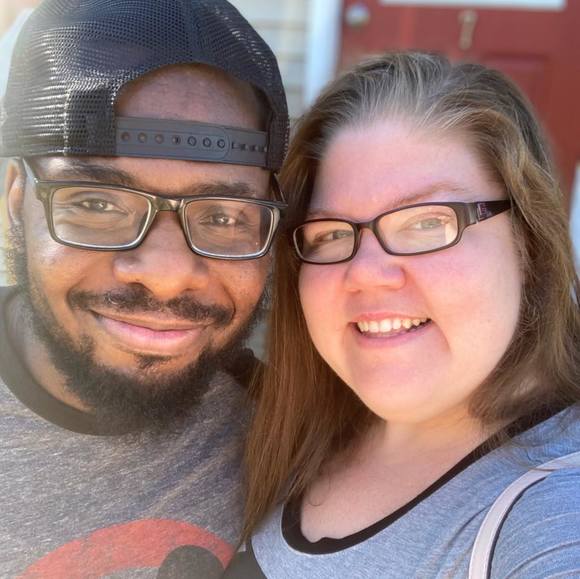 Meet your Posher, Carissa - Picture 1 of 2